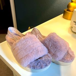 Koolaburra by Ugg Fuzz’n Slippers Purple